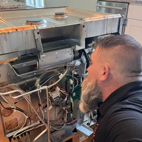 Need expert stove repair in Charleston, SC? Our certified technician provides reliable, professional service to get your stove back in top condition.